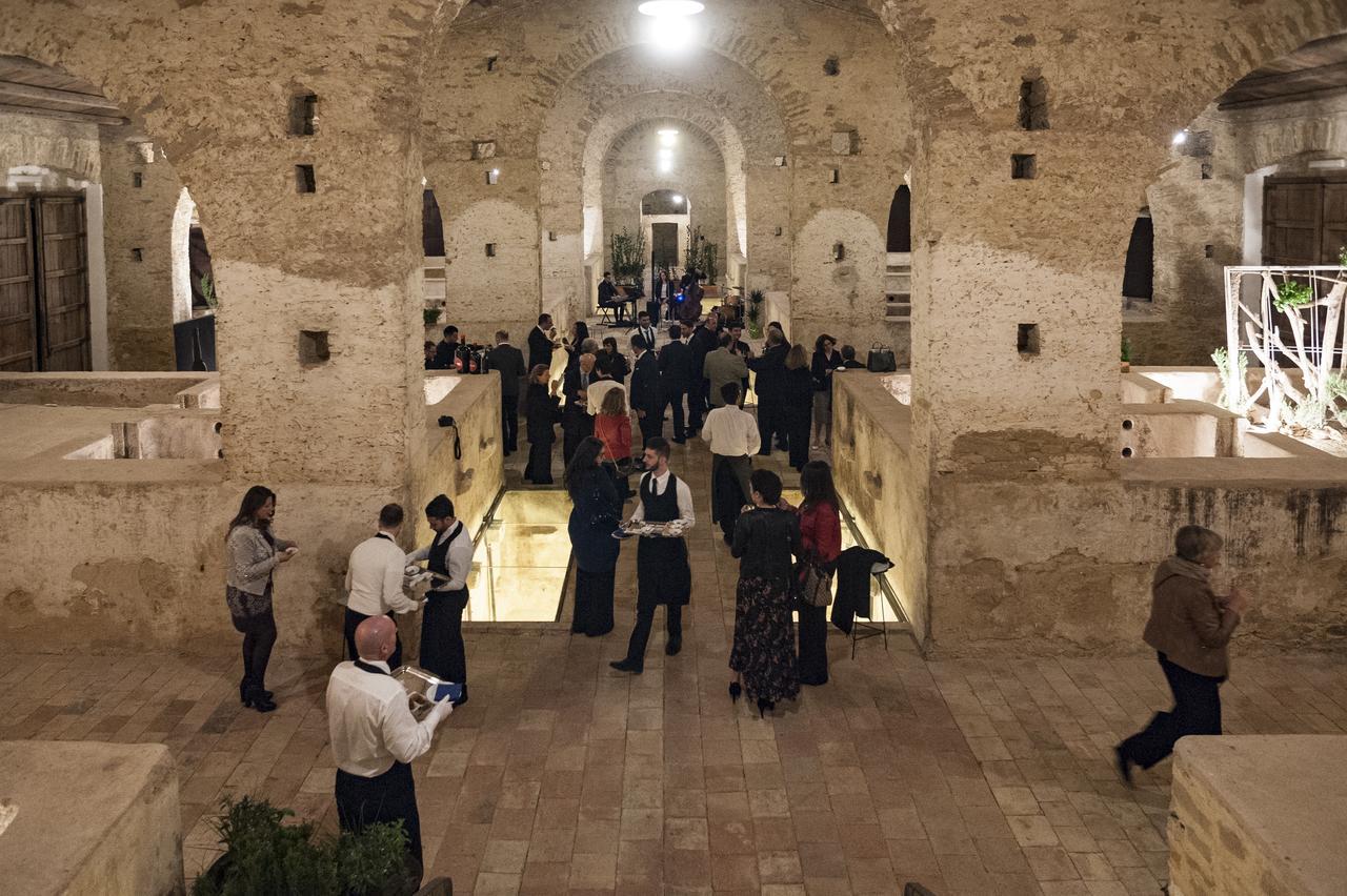 הוילה Niscemi Wine Relais Feudi Del Pisciotto מראה חיצוני תמונה
