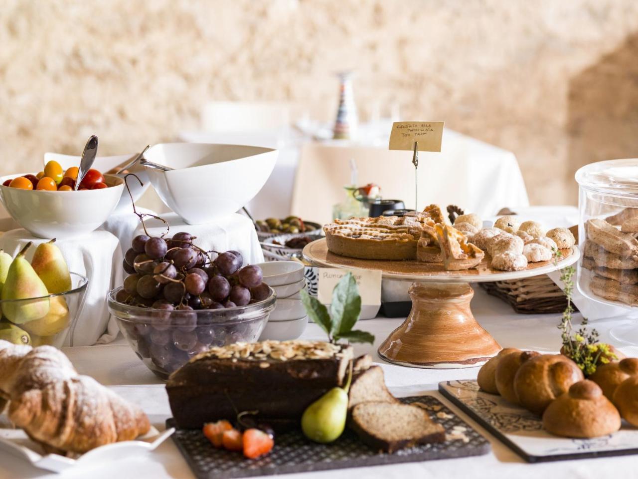 הוילה Niscemi Wine Relais Feudi Del Pisciotto מראה חיצוני תמונה