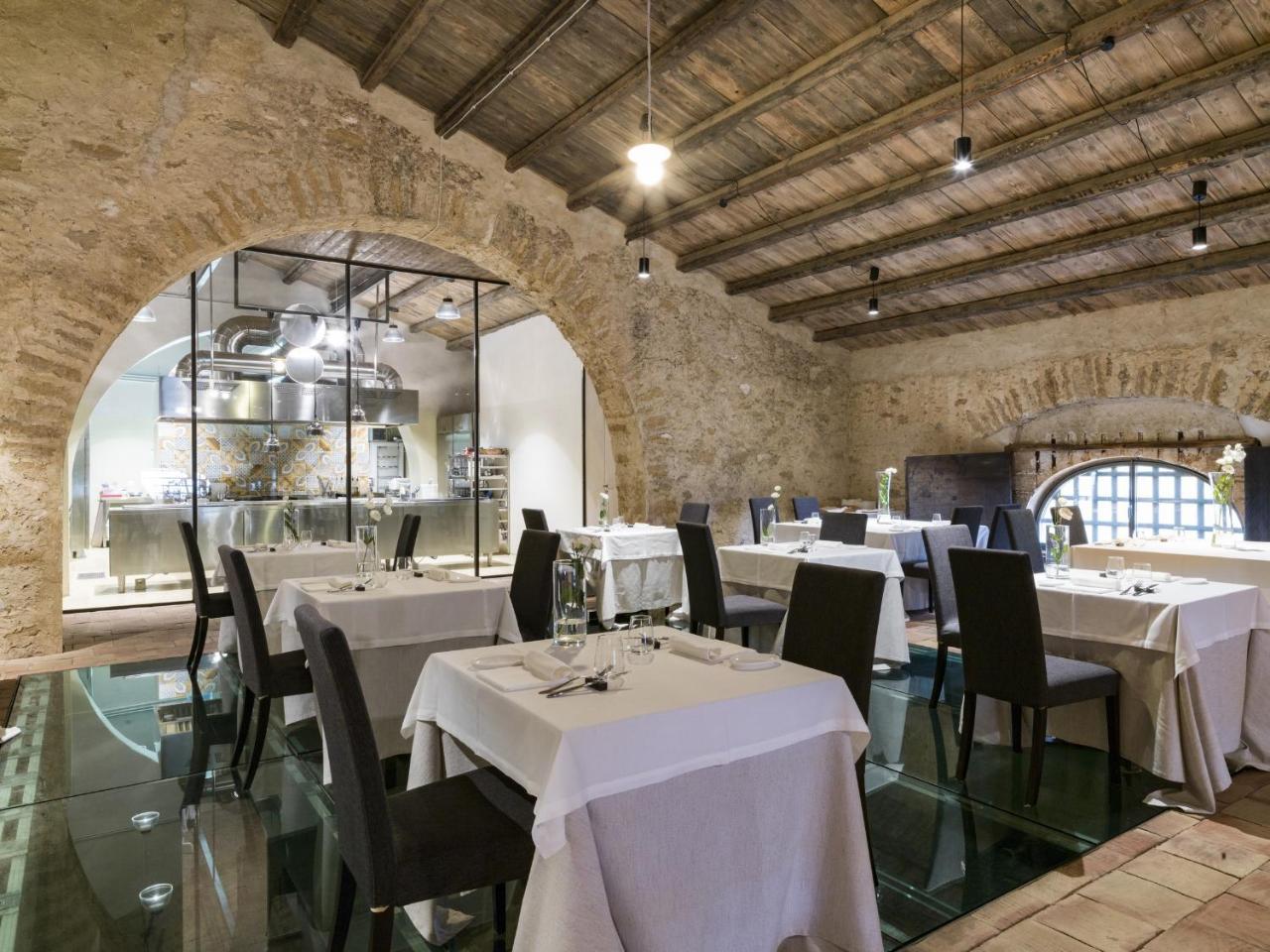 הוילה Niscemi Wine Relais Feudi Del Pisciotto מראה חיצוני תמונה